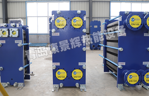 可用于醬油制造工業中的板式換熱器系統 可用于醬油制造工業中的板式換熱器系統