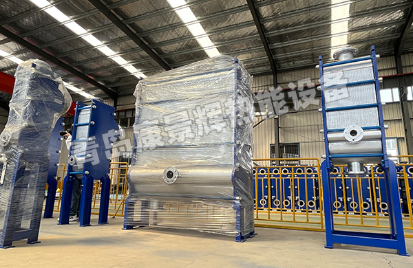 安裝板式換熱器時，應如何防止管道連接處損壞？